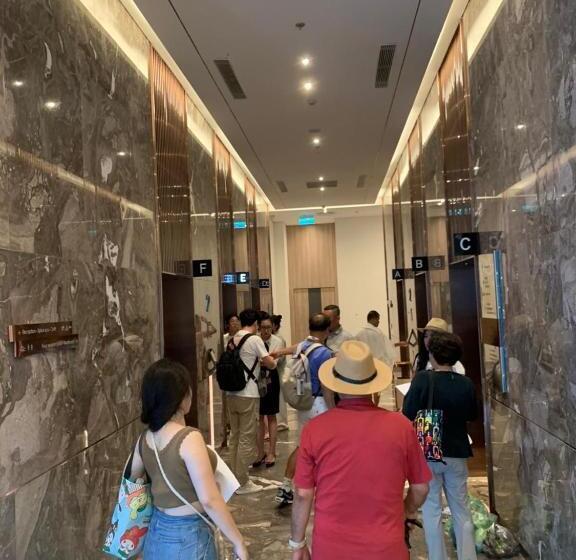 هتل Khách Sạn A Lacarte Hạ Long Bay, Ngay Mặt Biển, Miễn Phí Bể Bơi