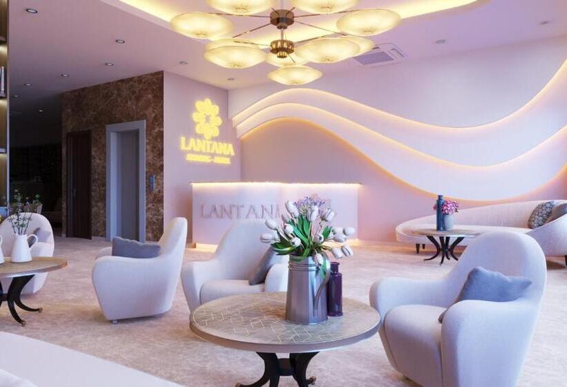 هتل Lantana