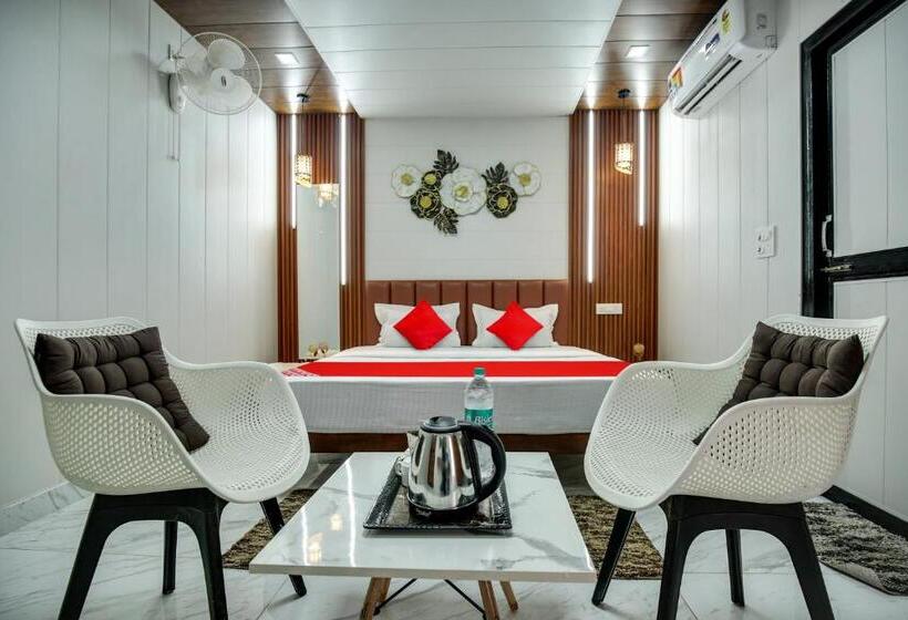 호텔 Little Cozy Cottage