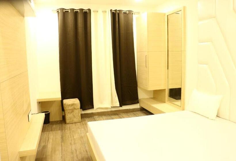 ホテル Lords Residency