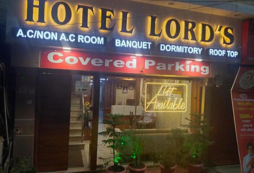 ホテル Lords Residency