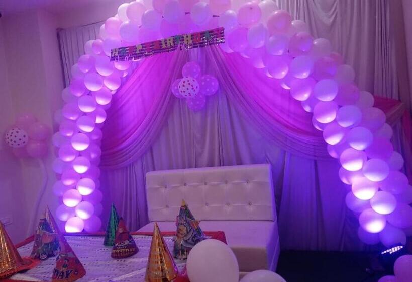 ホテル Lords Residency