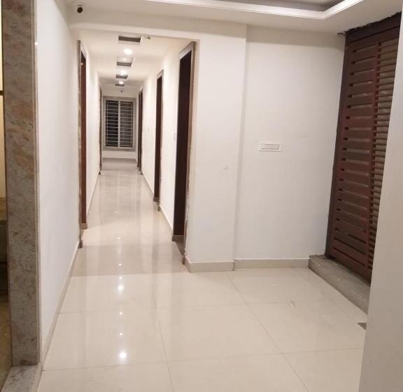 ホテル Lords Residency