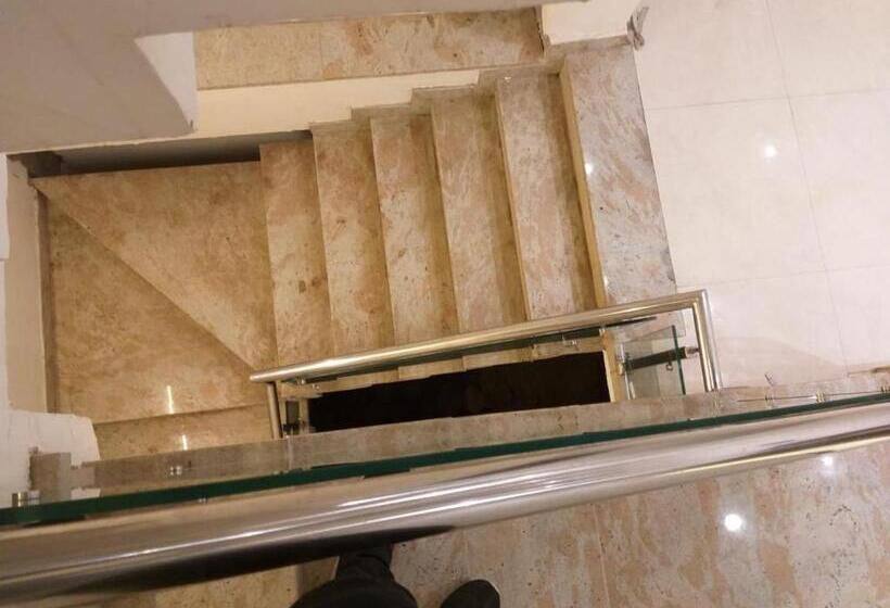 ホテル Lords Residency