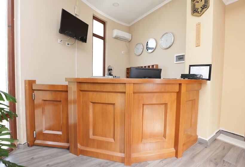 בית מלון כפרי Mema Resort