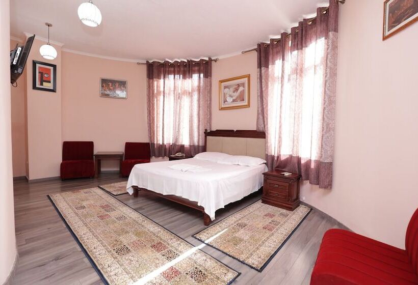 בית מלון כפרי Mema Resort