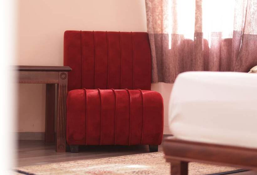 בית מלון כפרי Mema Resort