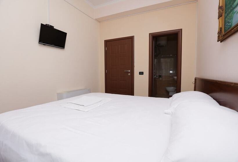 בית מלון כפרי Mema Resort