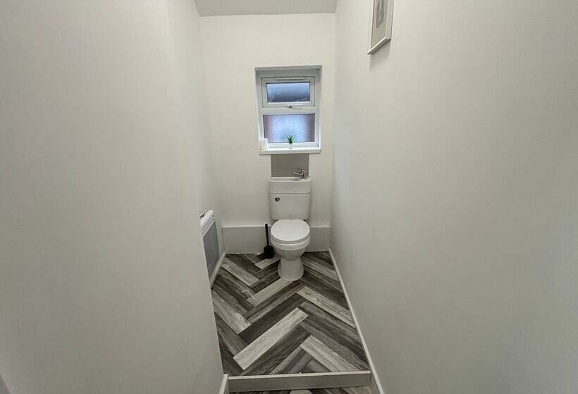 Отель Oyo Arcadia By Habitat101