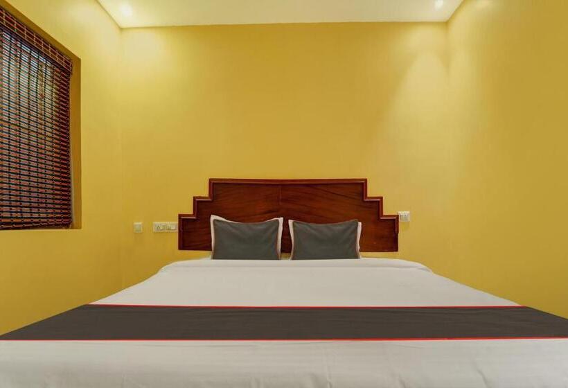 בית מלון כפרי Oyo Flagship Classique Inn Farm Stay