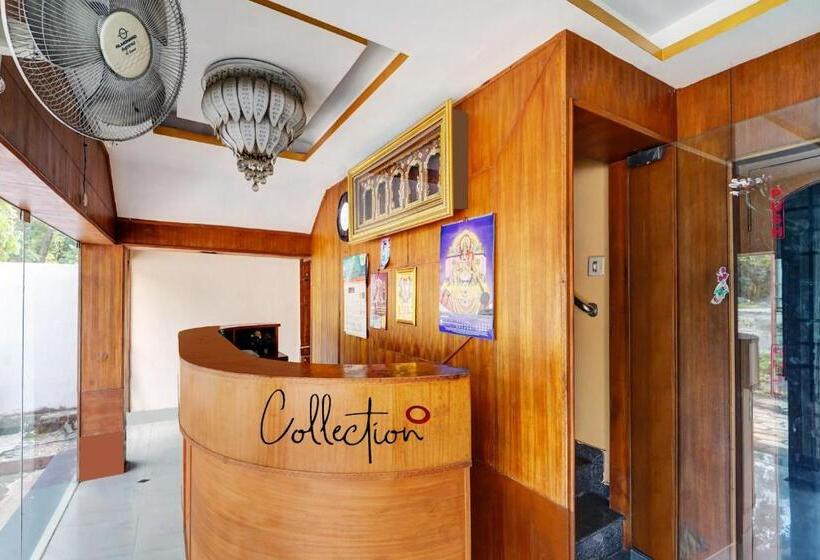 Отель Oyo Flagship Classique Inn Residency