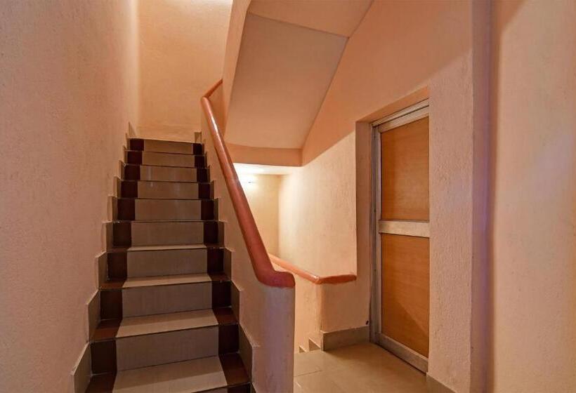 ホテル Oyo Flagship Sai Heritage Inn