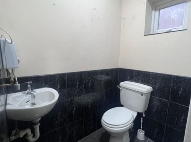 Отель Labyrinth By Habitat101