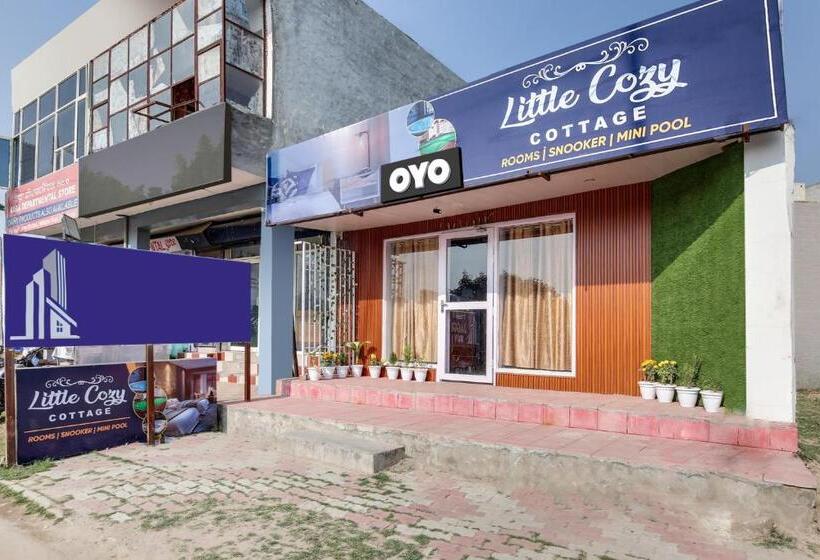 호텔 Little Cozy Cottage