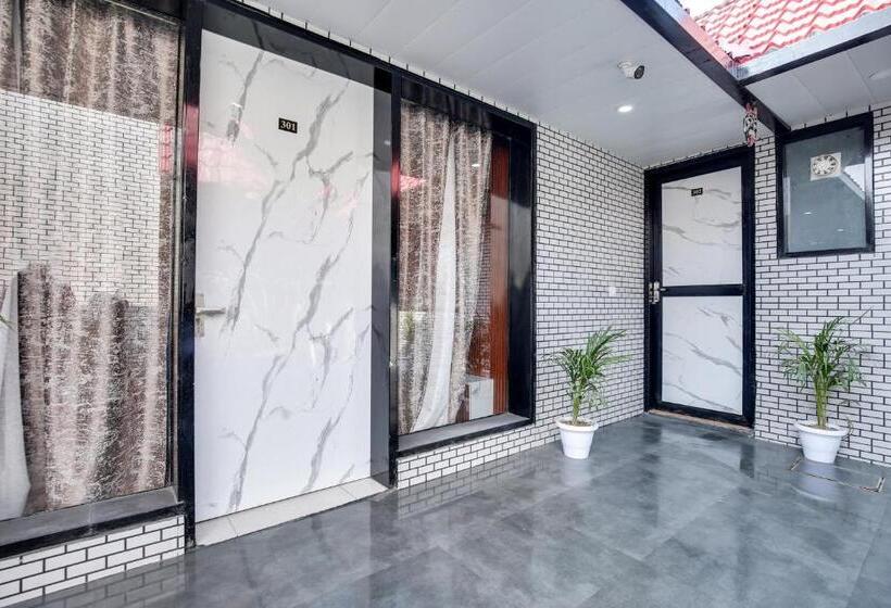 호텔 Little Cozy Cottage