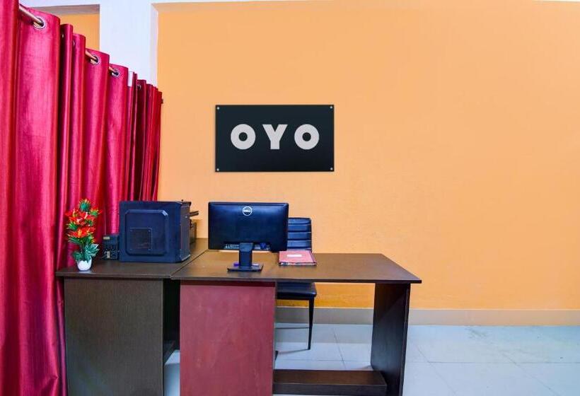 هتل Oyo Lotus Homestay