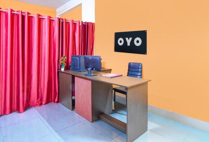 هتل Oyo Lotus Homestay
