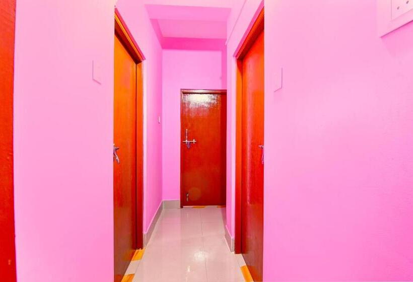 هتل Oyo Lotus Homestay