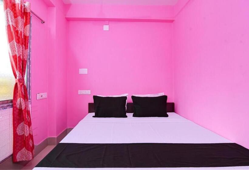 هتل Oyo Lotus Homestay