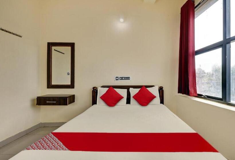 酒店 Oyo Mohith Lodge