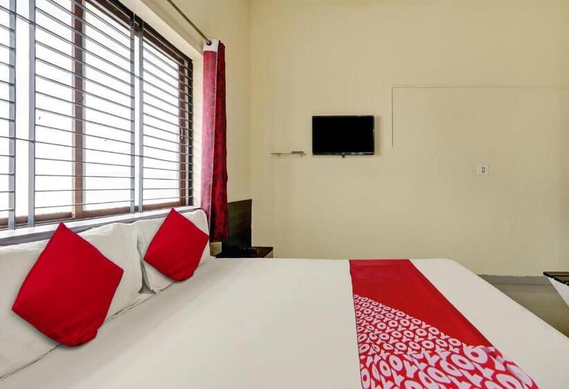 酒店 Oyo Mohith Lodge