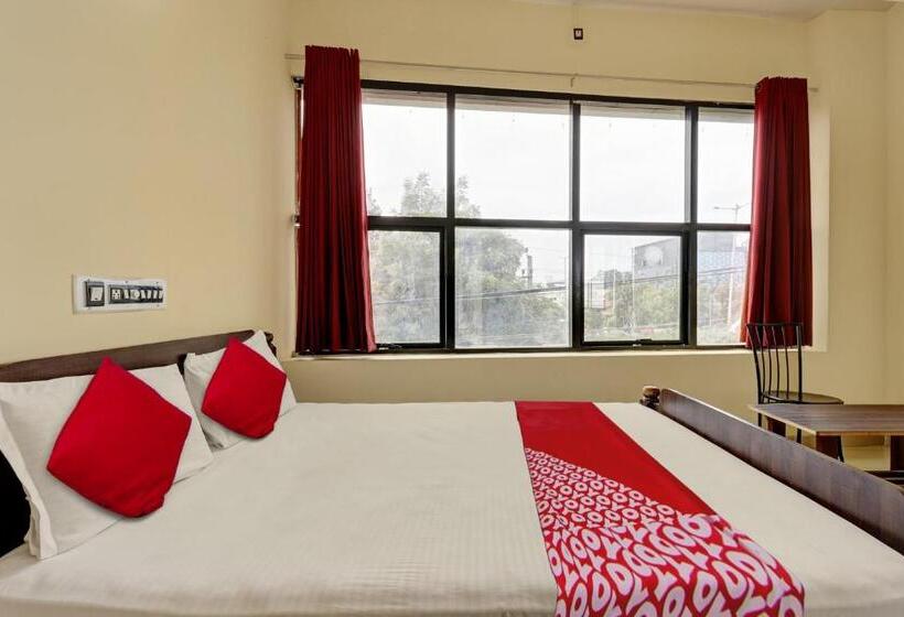 酒店 Oyo Mohith Lodge