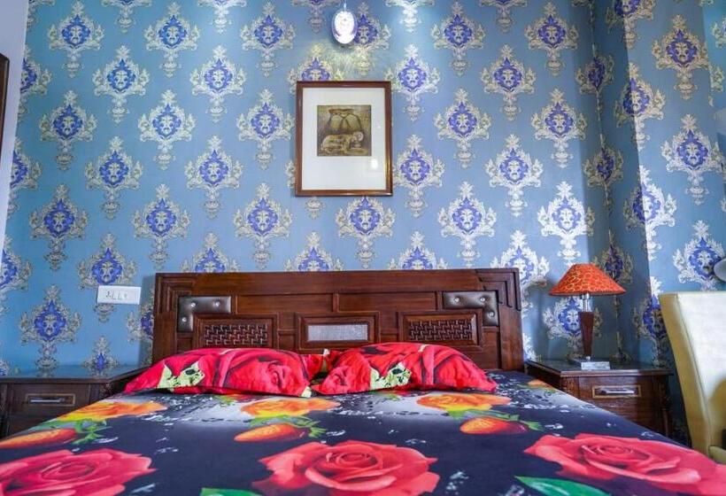 ホテル Pacific Grand