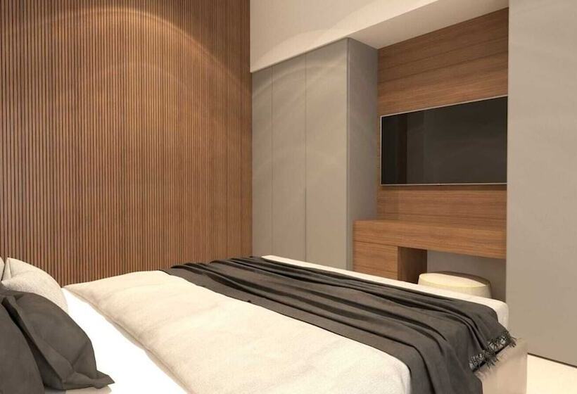 هتل Palazzo Giusti Lecce   Exclusive Boutique