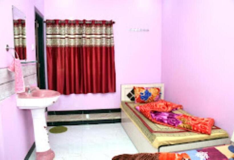 בית מלון כפרי Prem Sagar, Balapur