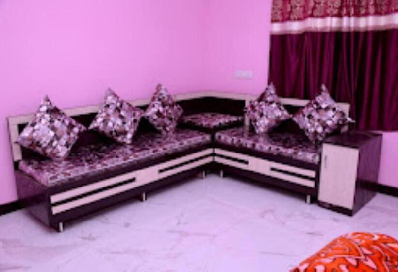 בית מלון כפרי Prem Sagar, Balapur