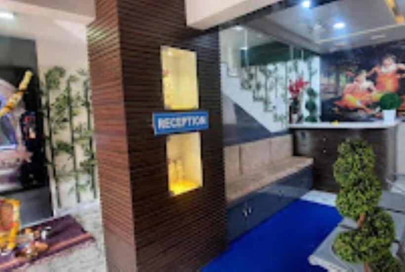 בית מלון כפרי Ram Leela Lodge, Tuljapur