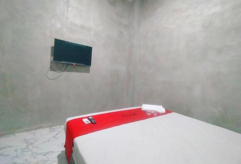 ホテル Reddoorz Syariah Near Exit Tol Bojong Pekalongan