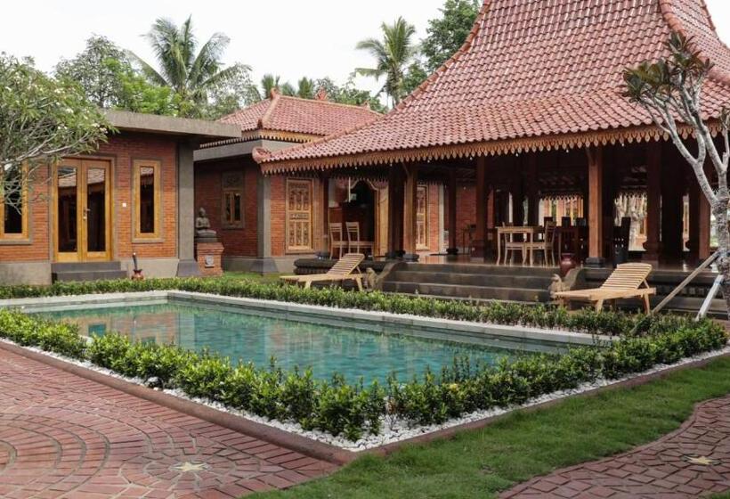 هتل Rumah Dharma Boutique Villa