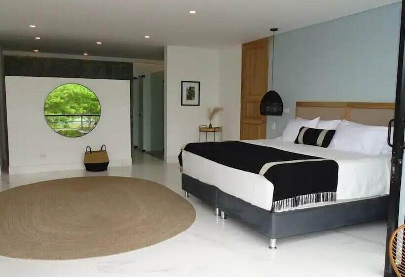 فندق Selva Serena