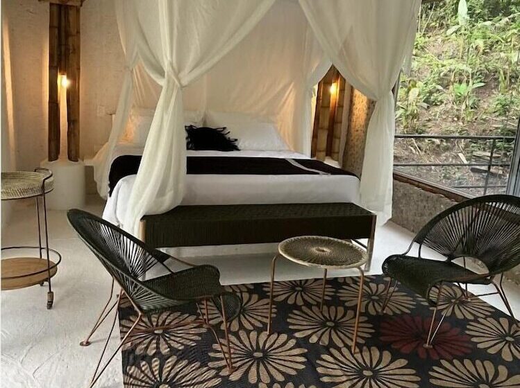 فندق Selva Serena