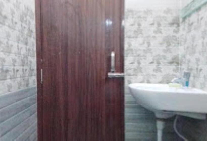 Отель Shubham International Dhanbad