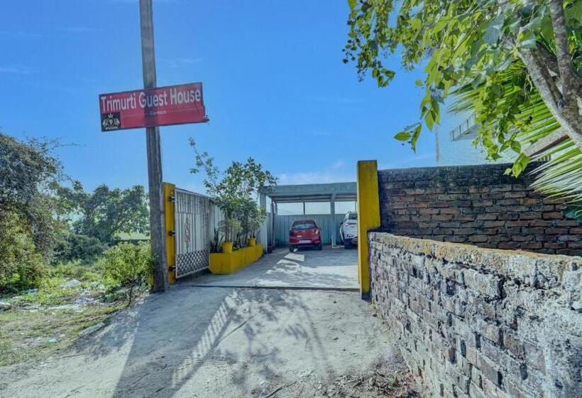 هتل O Home Trimurti Guest House