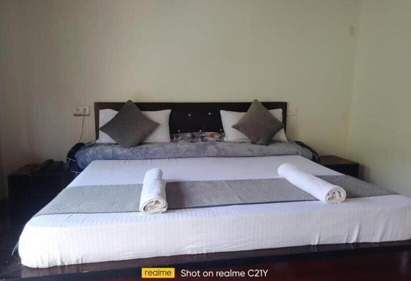 בית מלון כפרי Jbk By Prithvi   Couple Friendly Resort