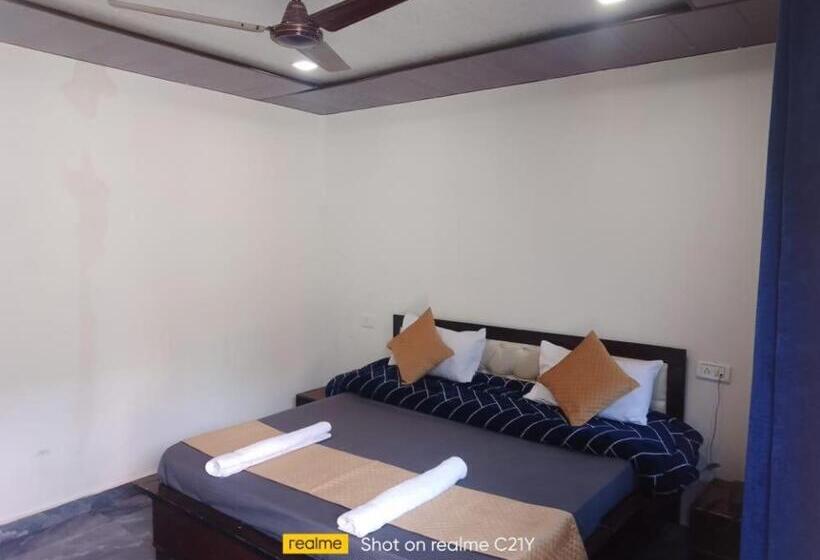 בית מלון כפרי Jbk By Prithvi   Couple Friendly Resort