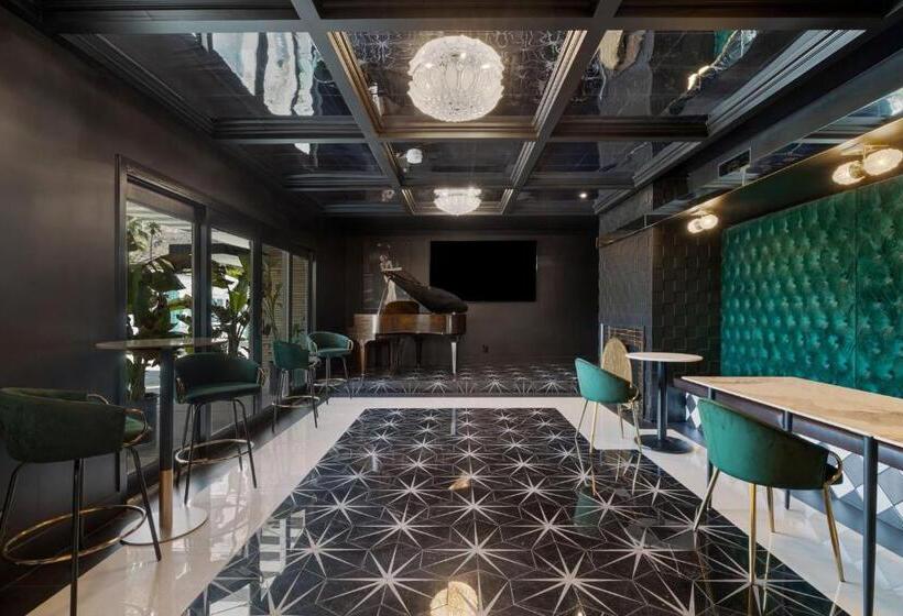 酒店 The Ricardo Suite A Salute To Hollywood S Favorite Lucy