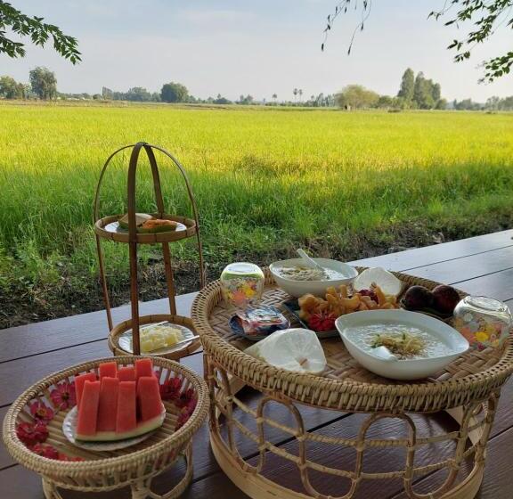 Отель Tung Na Pa Suan Farmstay