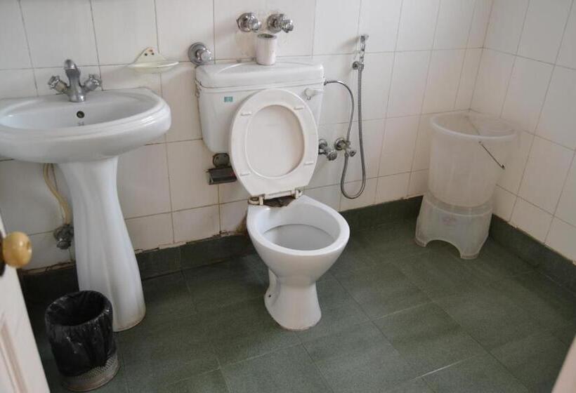 Отель Zippino 3s3