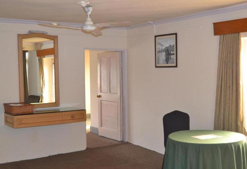 Отель Zippino 3s3