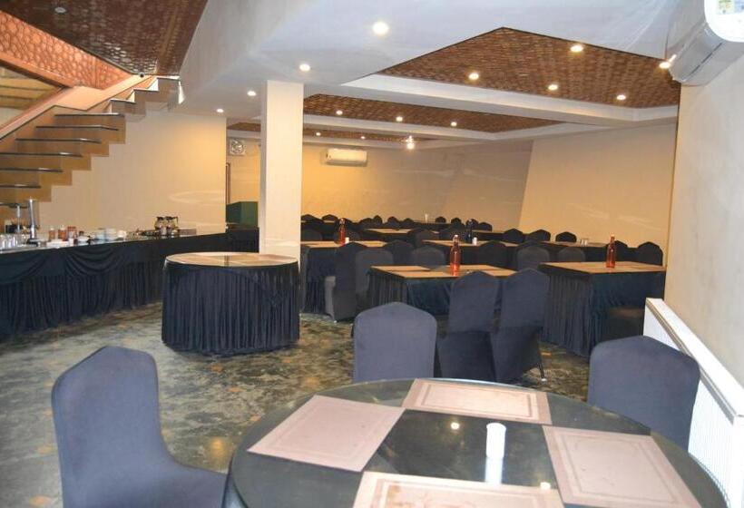 בית מלון כפרי Zippino 3s3