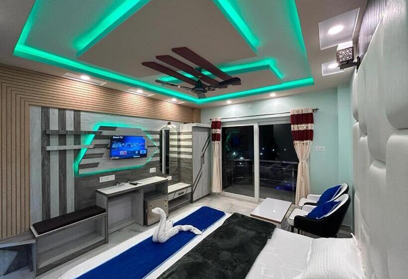 I Light Beach Resort