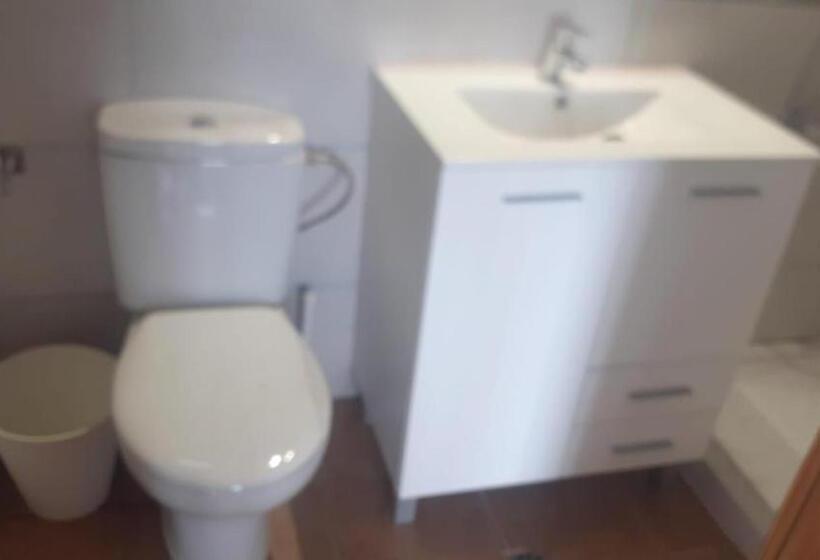 モーテル Motoroom