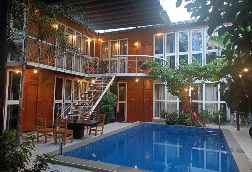 پانسیون A Lamer Home Vũng Tàu