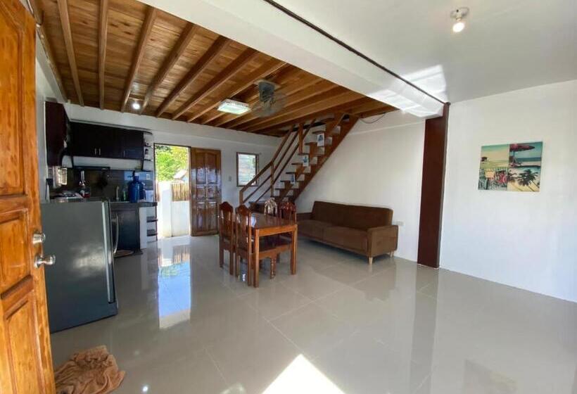 پانسیون Angelito S Beach House Villa 2