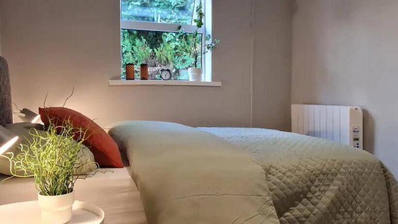 פנסיון Blima Central Rooms