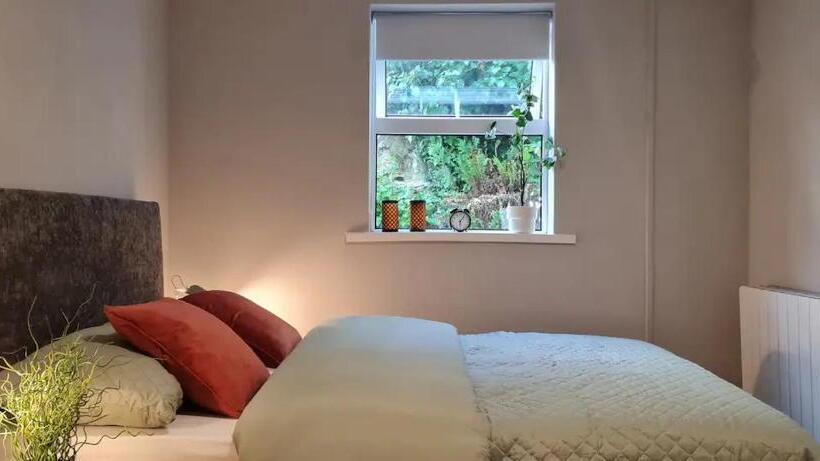 פנסיון Blima Central Rooms